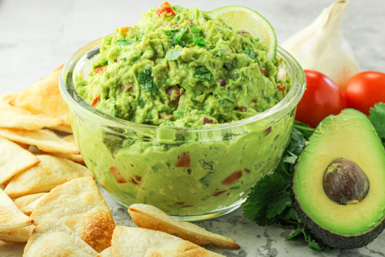 image of guacamole in a clear bowl 