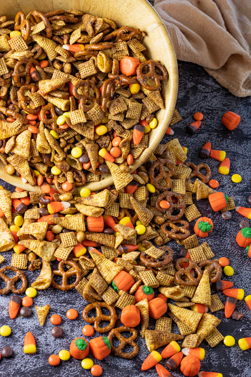 chex mix with reeses and candy corn