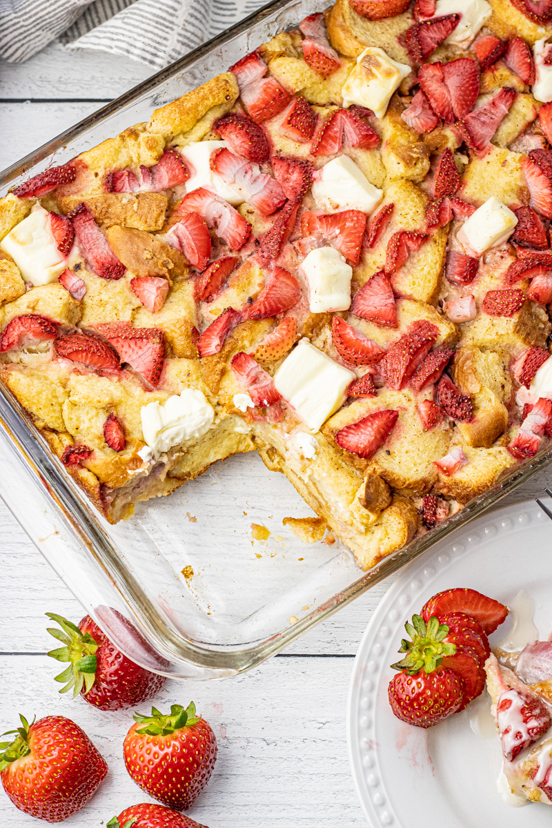 french toast bake with strawberries and cream cheese
