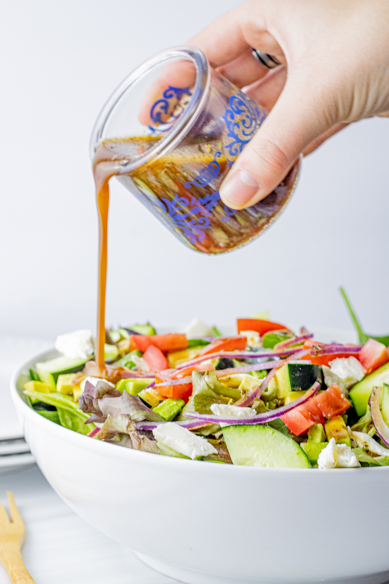 Add some incredible flavor to your boring salads with this simple homemade Balsamic Dressing Recipe. This simple recipe for balsamic vinegar dressing has just 9 simple ingredients and is perfect for taking your salads to the next level.