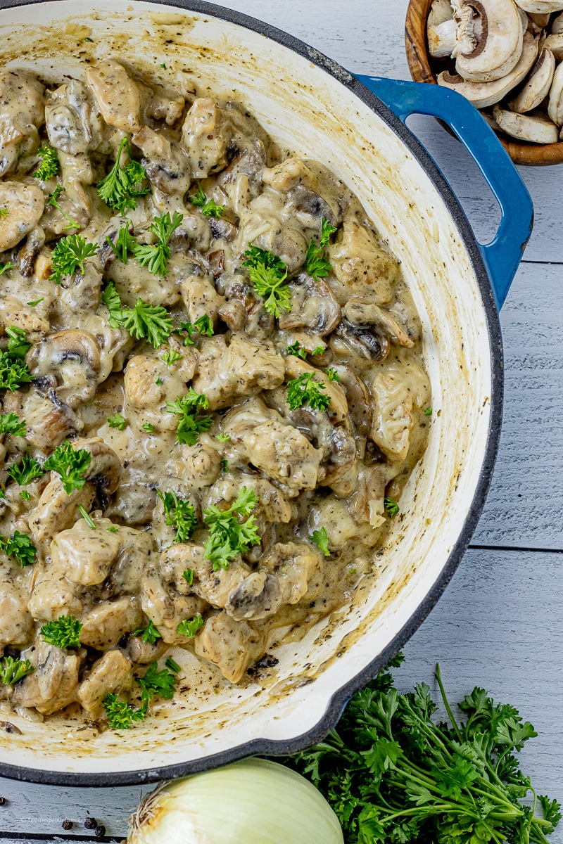 Creamy Mushroom Chicken is a simple, yet indulgent recipe with tender bites of chicken, flavorful mushrooms and a delicious, creamy garlic sauce. This Mushroom Chicken with cream sauce is ready in under 30 minutes and perfect served over pasta, rice or even mashed potatoes.