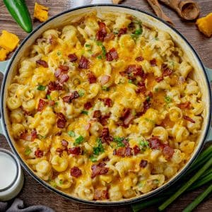 big pan of bacon topped jalapeno mac and cheese