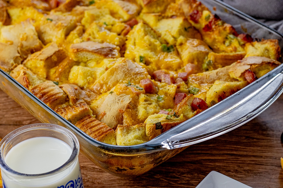 breakfast casserole made with bread, ham and cheese