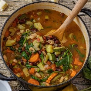 Easy Minestrone Soup Recipe