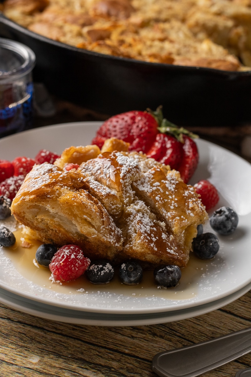 Looking for an easy breakfast recipe idea? Look no further that this simple Cast Iron French Toast Casserole Recipe. A delicious combination of soft bread in a creamy custard with cinnamon and nutmeg.