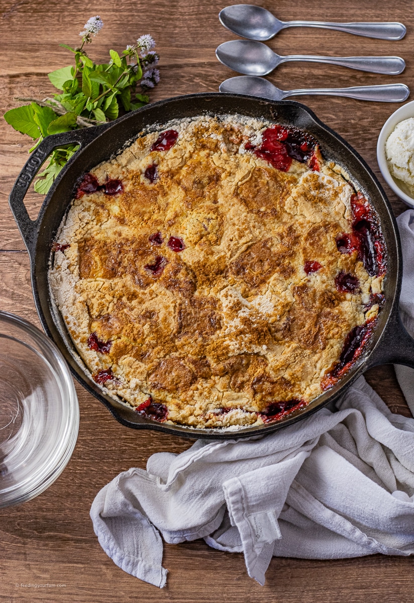 cherry pineapple dump cake 