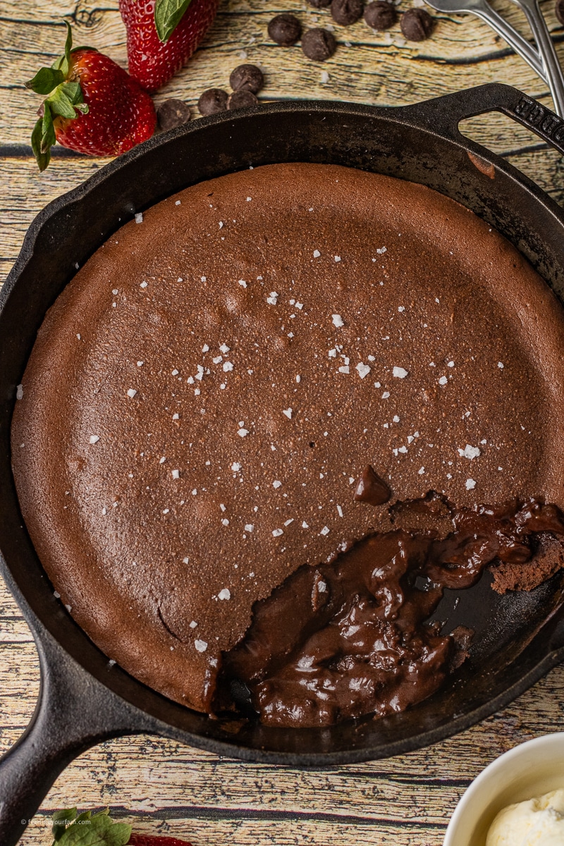 chocolate lava cake recipe baked in a cast iron skillet